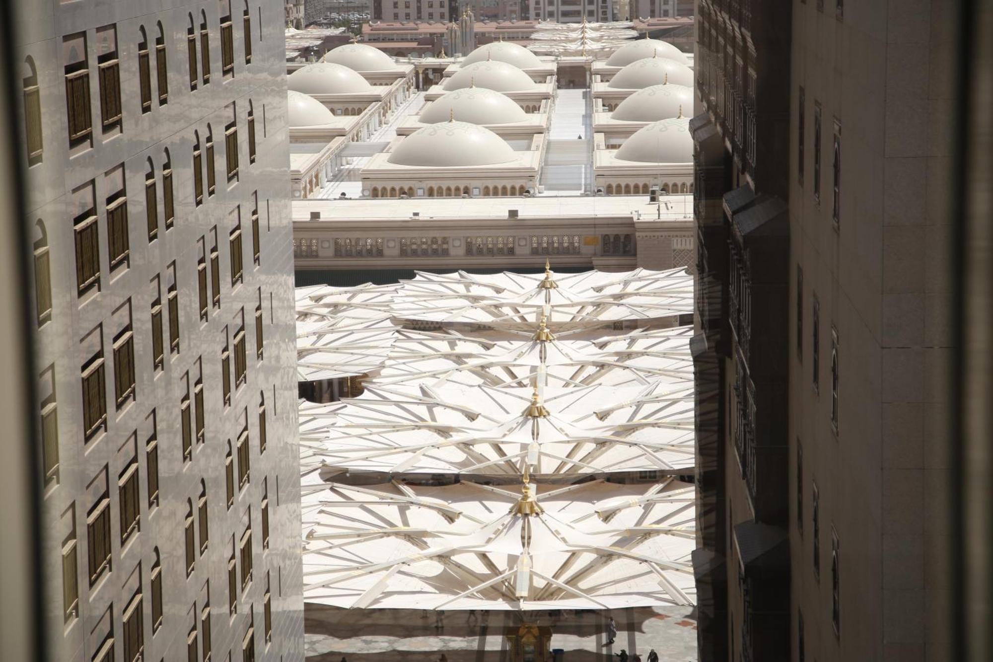 Hotel Maden Alrawda Medina Exterior foto The al-Masjidal Nabawi
